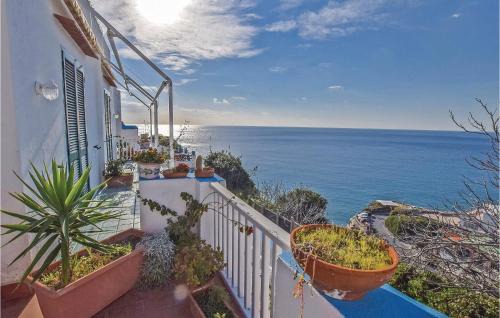 Sant'Angelo Apartment | One-Bedroom Apartment In Santangelo Dischia