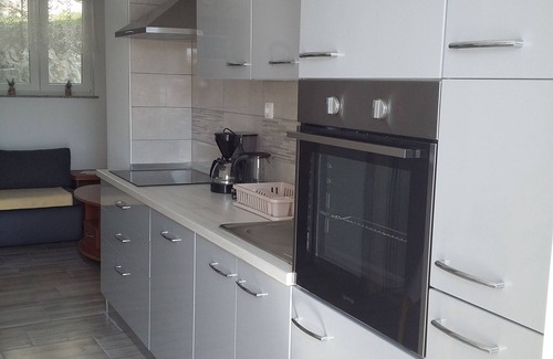 Rab Town Apartment | One bedroom apartment near beach Supetarska Draga - Gornja, Rab (A-2016-e)