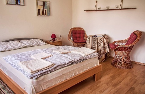Slunj Apartment | One bedroom apartment with terrace Slunj, Plitvice (A-19237-a)