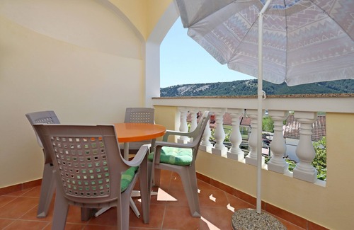 Lopar Apartment | One bedroom apartment with terrace Lopar, Rab (A-14804-c)