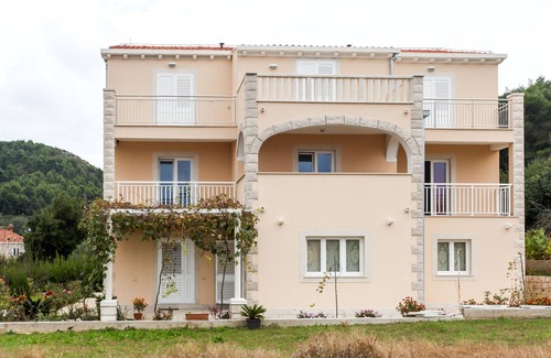 Lopud Island Apartment | One bedroom apartment with balcony and sea view Lopud, Elafiti (A-12910-d)