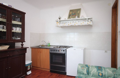 Beli Apartment | One bedroom apartment with air-conditioning Beli, Cres (A-8094-a)