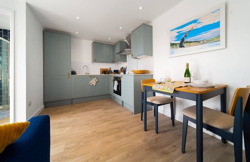 North Buckland Cabin | One bedroom, couple and pet friendly holiday cabin within easy reach of North Devon beaches