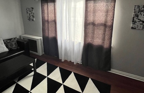 Old Forge House | One bedroom Penthouse 5min from Airport and Montage Ski Resort!