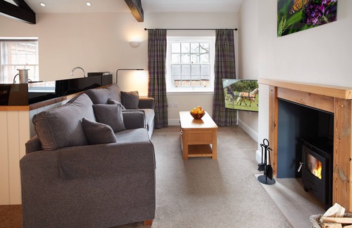 Carlisle Apartment | One bedroom, self contained apartment