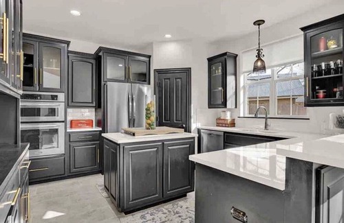 Fredericksburg House | One Block Off Main St