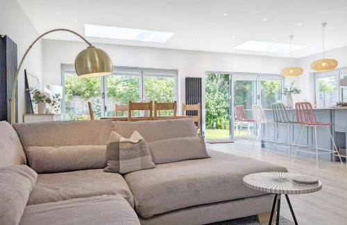 West Wittering House | One Elms Way - Sleeps 6 - West Wittering