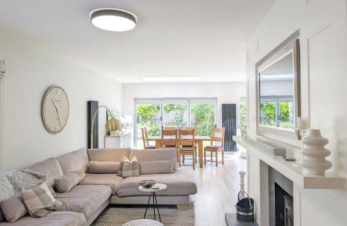 West Wittering House | One Elms Way - Sleeps 6 - West Wittering