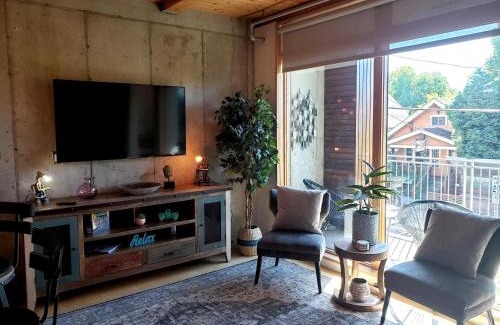 Mississippi District Apartment | One Mississippi Ave - Adventures in Portland!