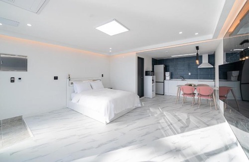 Tongyeong Other | One Top Poolvilla