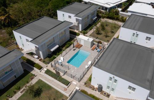 Saint-Francois Apartment | ONLY4VIEW Saint françois