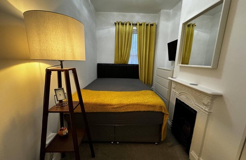 Brentwood Apartment | Onsite apartments in central Brentwood