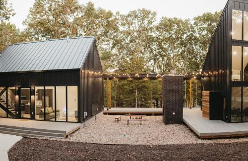Garfield House | Onyx & Cedar Lakehouse