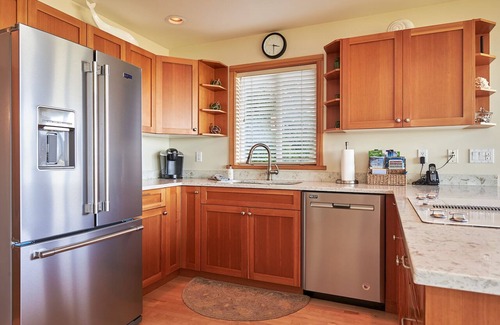 Union Bay House | Open Design West Coast Home on 1600 Feet of Private Waterfront