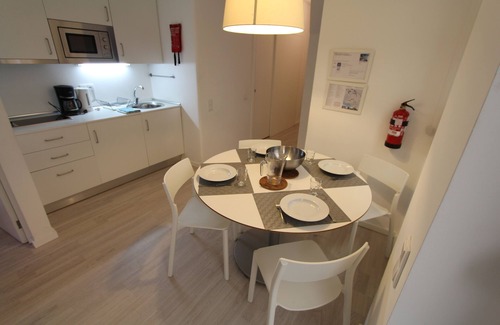 Cedofeita Apartment | OPO-APT 114-0 Pateo apartment in city center. A peacefull private garden!