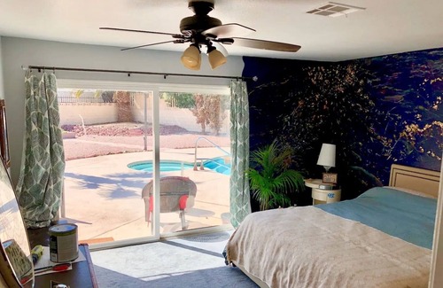 Chinatown House | Opuluxe Moroccan Villa: Pool & Sports