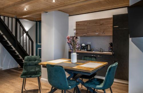 Kreuzberg Apartment | Oran Apartment 8