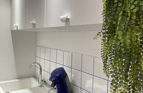 Vallieres Apartment | Orange&Art