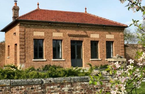 Hugleville-en-Caux House | Orangerie du chateau