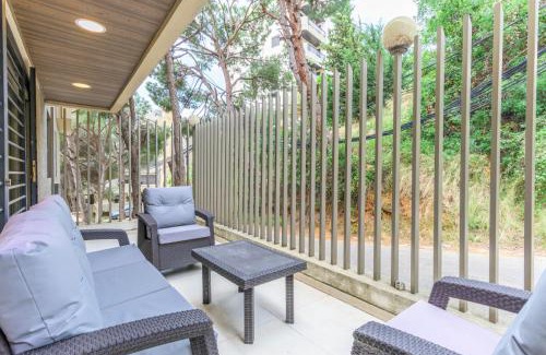 Duhur ash Shuwayr Apartment | Orano - Chic 2-Bedroom Apartment in Bsalim