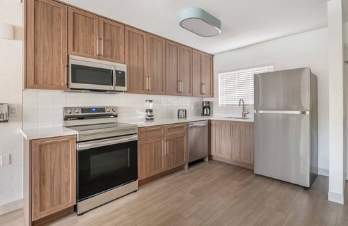 West Kissimmee Hotel | Orbit One Vacation Villas