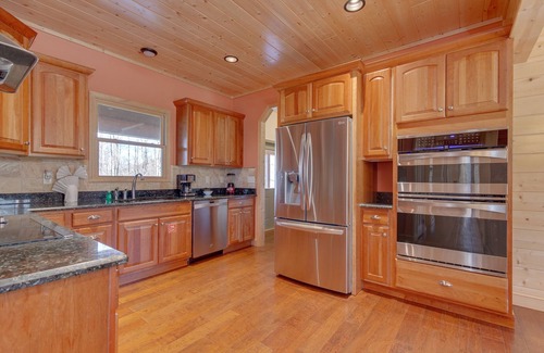 Rocky Grove House | Orchard Hideaway