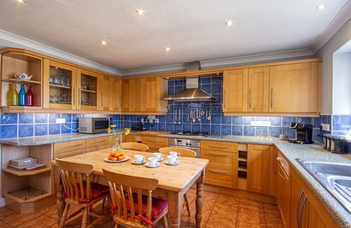 Wadebridge Cottage | Orchard House, in the bustling town of Wadebridge