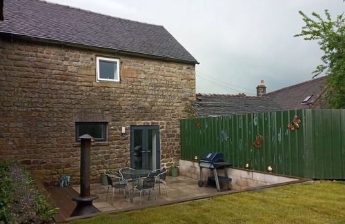 Longnor House | orchard meadow holiday barn central to leek buxton Ashbourne
