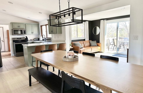 Fish Creek House | Orchard Ranch - Fish Creek | Sleeps 10 Trails Coffee Bar Snowshoes