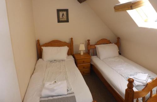 Lullington Hotel | Orchardleigh Estate