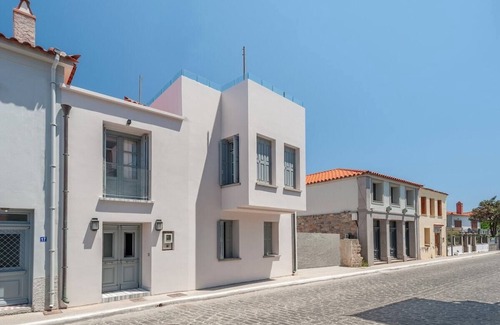 Myrina Apartment | Oregano Room - Limnos Experience