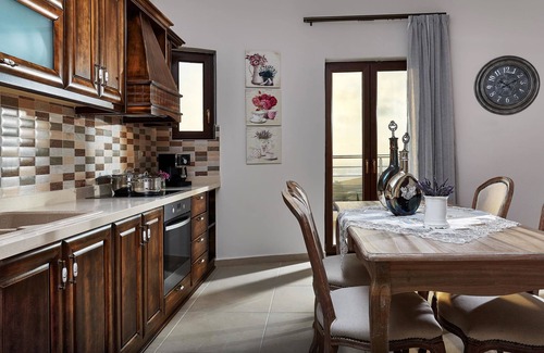 Kamilari Apartment | Orelia Cretan Villas & Deluxe Apartments