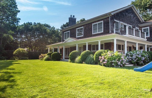 Wainscott Woods House | Organic Modern meets Boho-style home with private pool, pool house,...