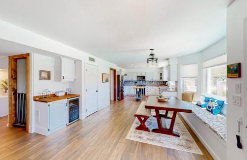 Canada Hills Golf Course House | Oro Valley Vista
