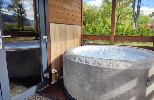 Polanica-Zdroj Ski Chalet | Osada Widok na Góry - Dwa domki z Jacuzzi na wyłączność