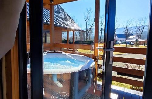 Polanica-Zdroj Ski Chalet | Osada Widok na Góry - Dwa domki z Jacuzzi na wyłączność