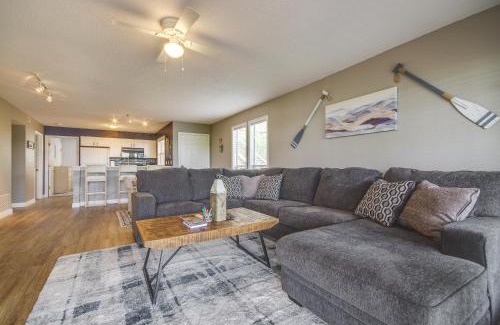Osage Beach Apartment | Osage Beach Condo with Private Deck and Lake Views!