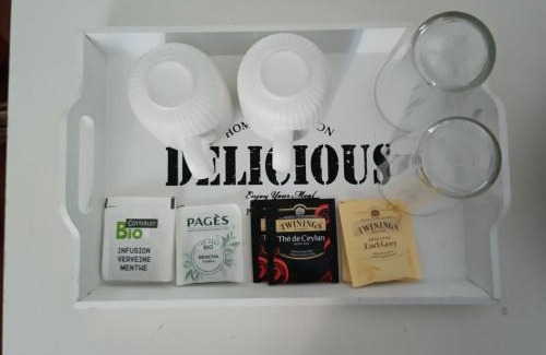 Lezat-sur-Leze House | Ostal Arriatge