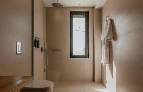 Agia Anna House | Ostrako Beachside Suites