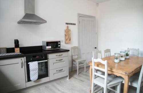 Harrogate Apartment | Oswald House deluxe 3 bedroom apartment