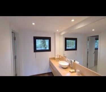 Godoy Cruz Apartment | Otoño por la vida