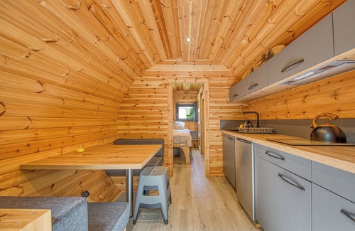 Saint-Vivien-de-Medoc Apartment | Ôtonneauxstress – Beach Attendant: Unique Experience Just Steps from the Atlantic