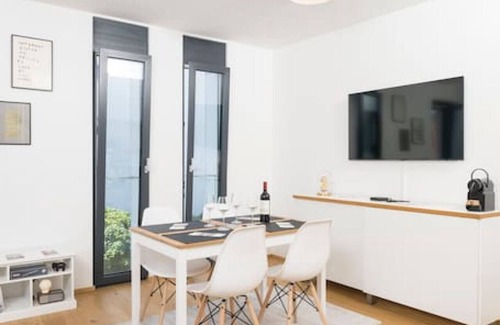Ottakring Apartment | Ottakring Balcony Suite