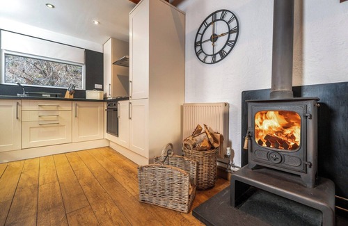 Whitebridge Ski Chalet | Otter River View Lodge