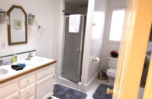 Rosario Bed & Breakfast | Otter's Pond Bed and Breakfast