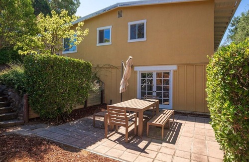 Ballard House | Our charming 3-bedroom vine county home is located in the heart of Santa Ynez wine country