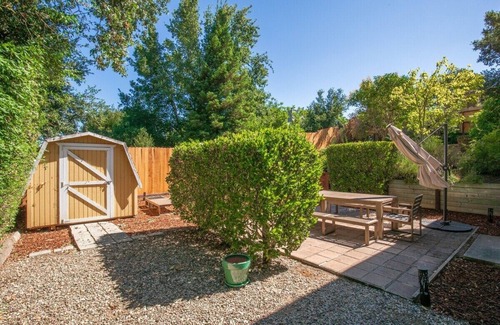 Ballard House | Our charming 3-bedroom vine county home is located in the heart of Santa Ynez wine country
