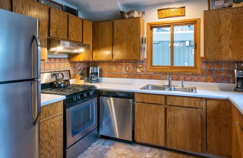 Baldy Mountain House | Our Naturally Social Distanced Home.Your Privacy on Your Terms!