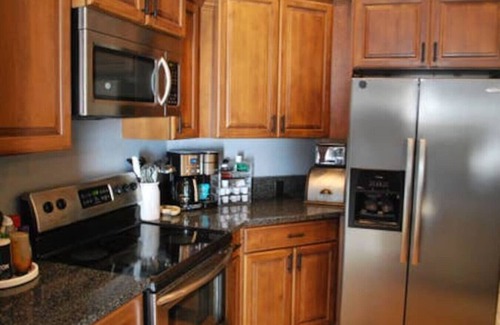 Victor House | Outdoor Enthusiast Oasis