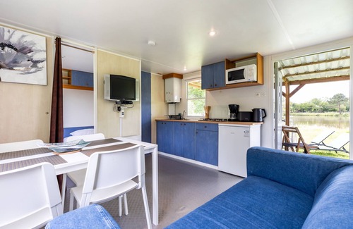 Queyrac RV Rental | Outdoor Hospitality, Relaxation at Lake Isachris in Queyrac in the Médoc - Mobile Home 6